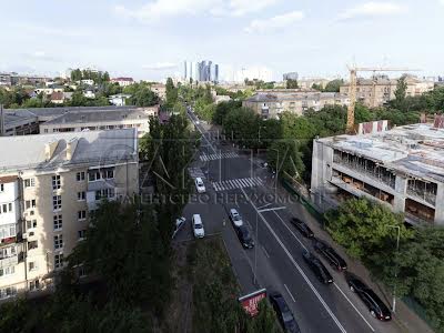 квартира за адресою Джона Маккейна вул. (Івана Кудрі), 7
