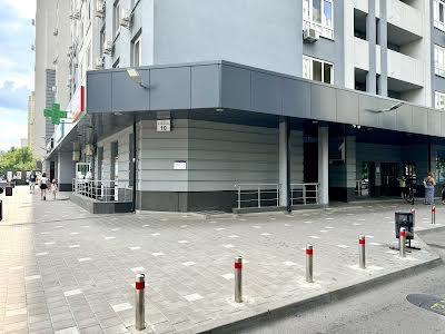 квартира за адресою Драгоманова вул., 10