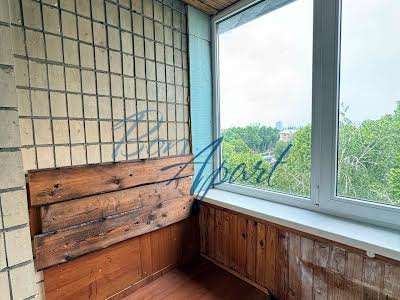 квартира по адресу Салютная ул., 4-А