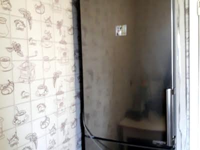 квартира за адресою Ревуцького вул., 18