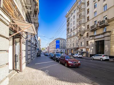 квартира по адресу Героев Харькова просп. (Московский), 3