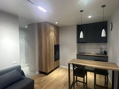 квартира за адресою Салютна вул., 2к2