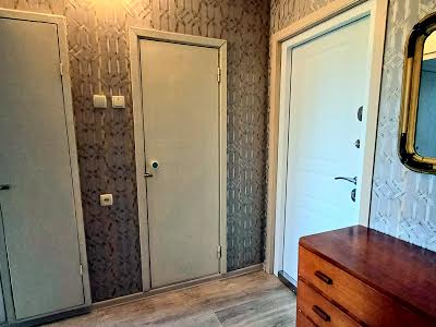 квартира по адресу Чернобыльская ул., 14
