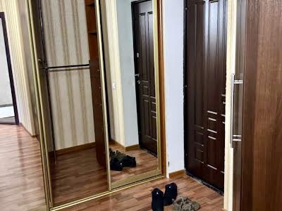 квартира по адресу Олены Пчилки ул., 5