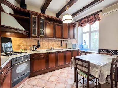 квартира за адресою Лютеранська вул., 4