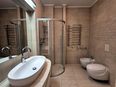 квартира за адресою Дмитрівська вул., 75