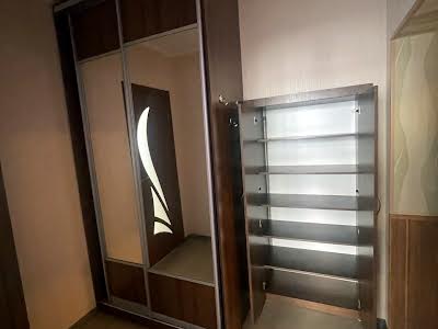 квартира за адресою Костянтинівська вул., 21