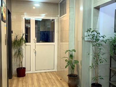 квартира за адресою Урлівська вул., 36