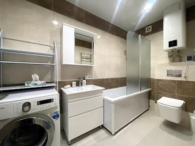 квартира за адресою Каденюка вул., 8