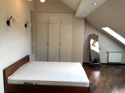 квартира за адресою вул. Тарасівська, 3
