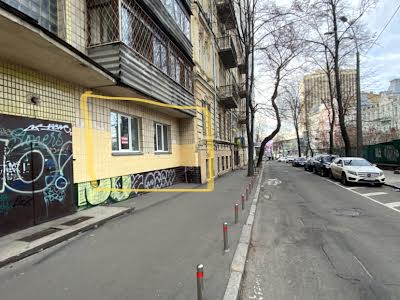 квартира за адресою Стрітенська вул., 13