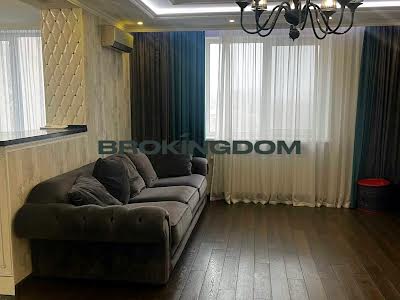 квартира за адресою Деміївська вул., 13