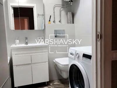 квартира за адресою Салютна вул., 2