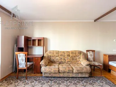 квартира по адресу Авиаконструктора Антонова ул., 7