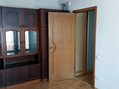 квартира за адресою Митрополита Василя Липківського вул. (Урицького), 25