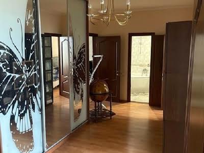 квартира за адресою Сергіївська вул., 3б