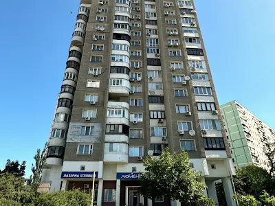 квартира за адресою Князя Романа Мстиславича вул. (Генерала Жмаченка), 2