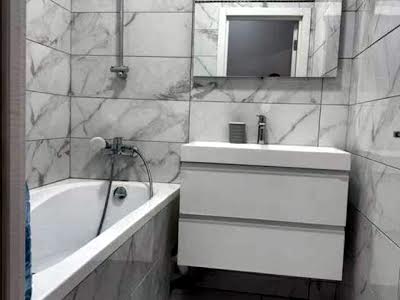 квартира за адресою Соборна вул., 120/6