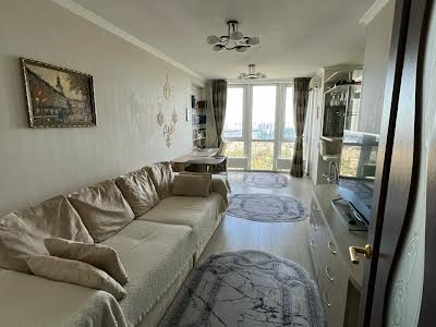 квартира за адресою Соборності просп. (Возз'єднання), 30