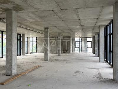 комерційна за адресою Петра Кривоноса пл., 12