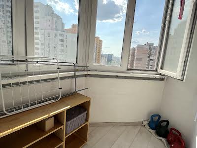 квартира за адресою Олени Пчілки вул., 6-А