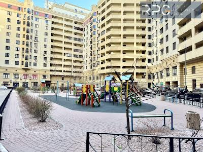 квартира за адресою Дмитрівська вул., 75