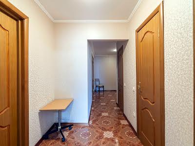 квартира по адресу Дарницкий бульв., 10а