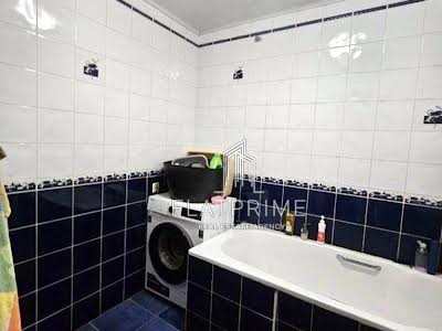 квартира за адресою Драгоманова вул., 44-А