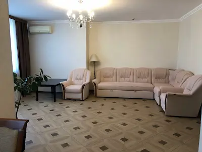 квартира за адресою Срібнокільська вул., 1