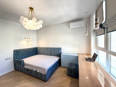 квартира за адресою Бердника, 1Д