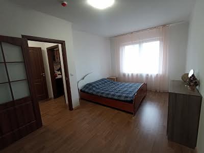 квартира за адресою Софії Русової вул., 7-Г