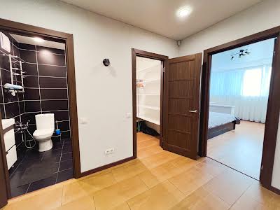 квартира за адресою Смілянська вул., 15
