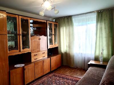 квартира за адресою Леся Курбаса просп., 12-А