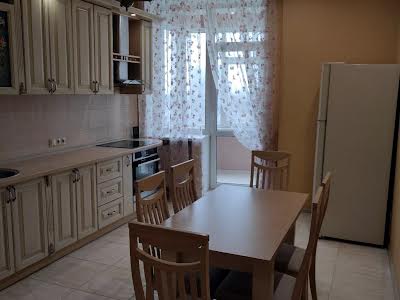 квартира по адресу Леси Украинки бульв., 7-А