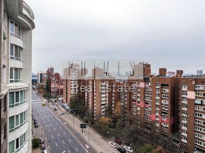 квартира за адресою Антоновича вул. (Горького), 131