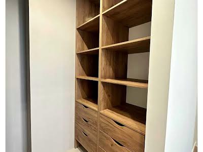 квартира за адресою Салютна вул., 2