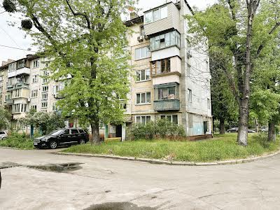 квартира за адресою Київ, Остафія Дашкевича вул. (Курнатовського), 19