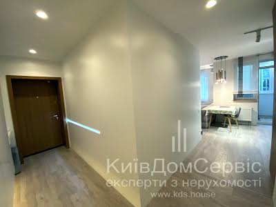 квартира за адресою Академіка Лебедєва вул., 1/8