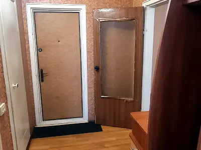 квартира за адресою Лариси Руденко вул., 8