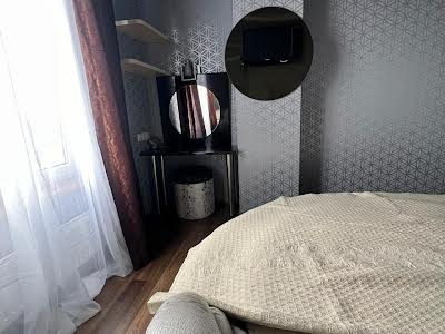 квартира за адресою Богатирська вул., 6-А