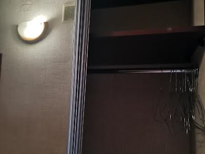 квартира за адресою Каштанова вул., 8-Б