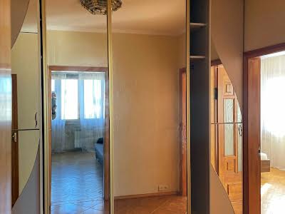 квартира по адресу Гната Юры ул., 6