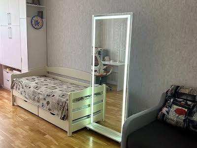 квартира за адресою Київ, Дніпровська набережна вул., 26-А