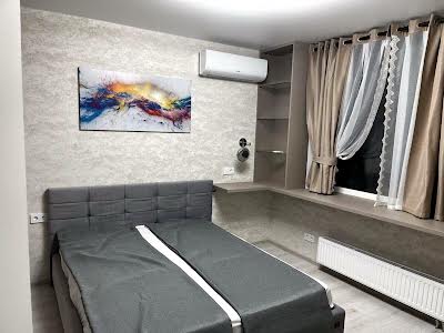 квартира по адресу Родини Крістерів ул., 14