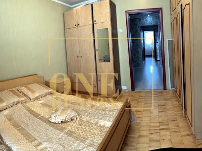 квартира за адресою Наталії Ужвій вул., 5