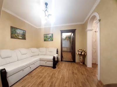 квартира за адресою Милославська вул., 16