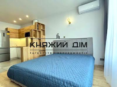 квартира за адресою Дніпровська набережна вул., 17В