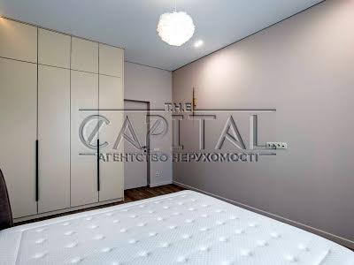 квартира за адресою Київ, Річкова вул., 4