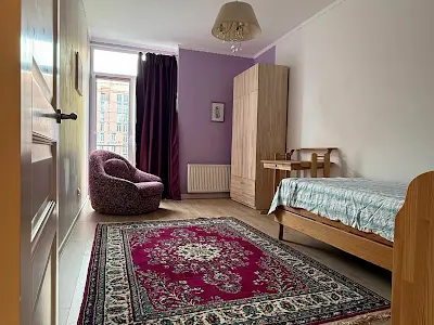 квартира за адресою Регенераторна вул., 4