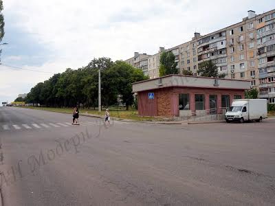 комерційна за адресою Тракторобудівників просп., 107